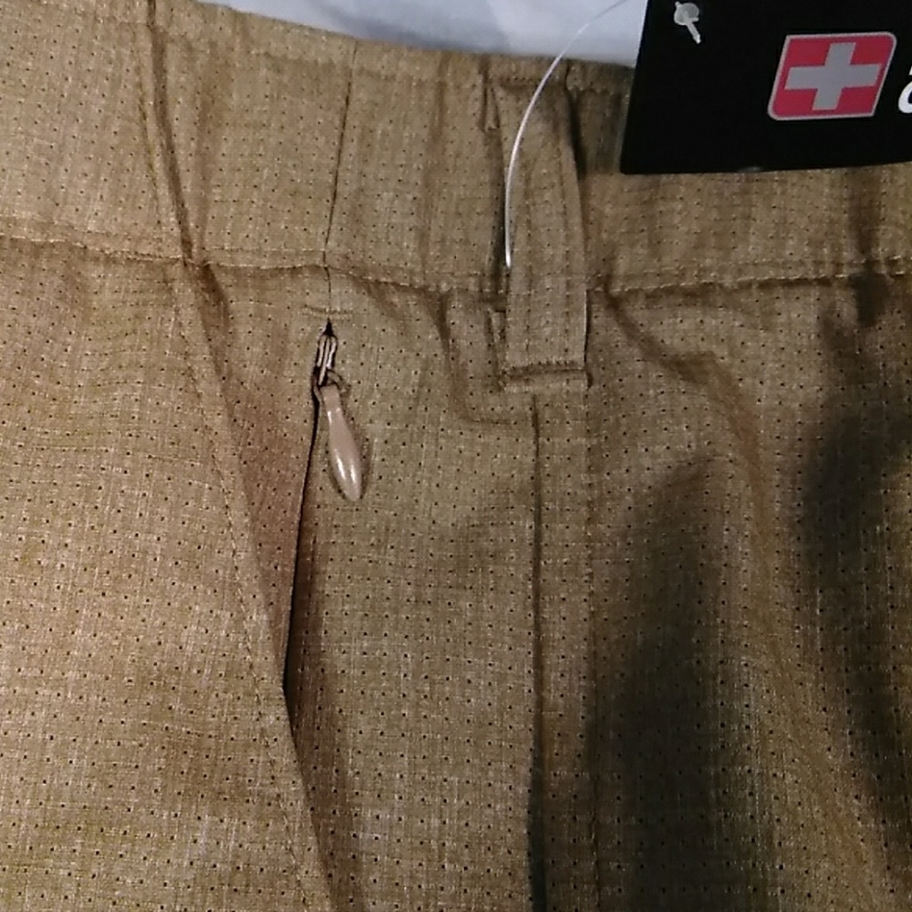 NEW!! SHORT SWISS TECH - Picture 2 of 8